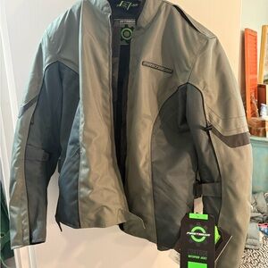 Women's Utility Jacket - Green and Black